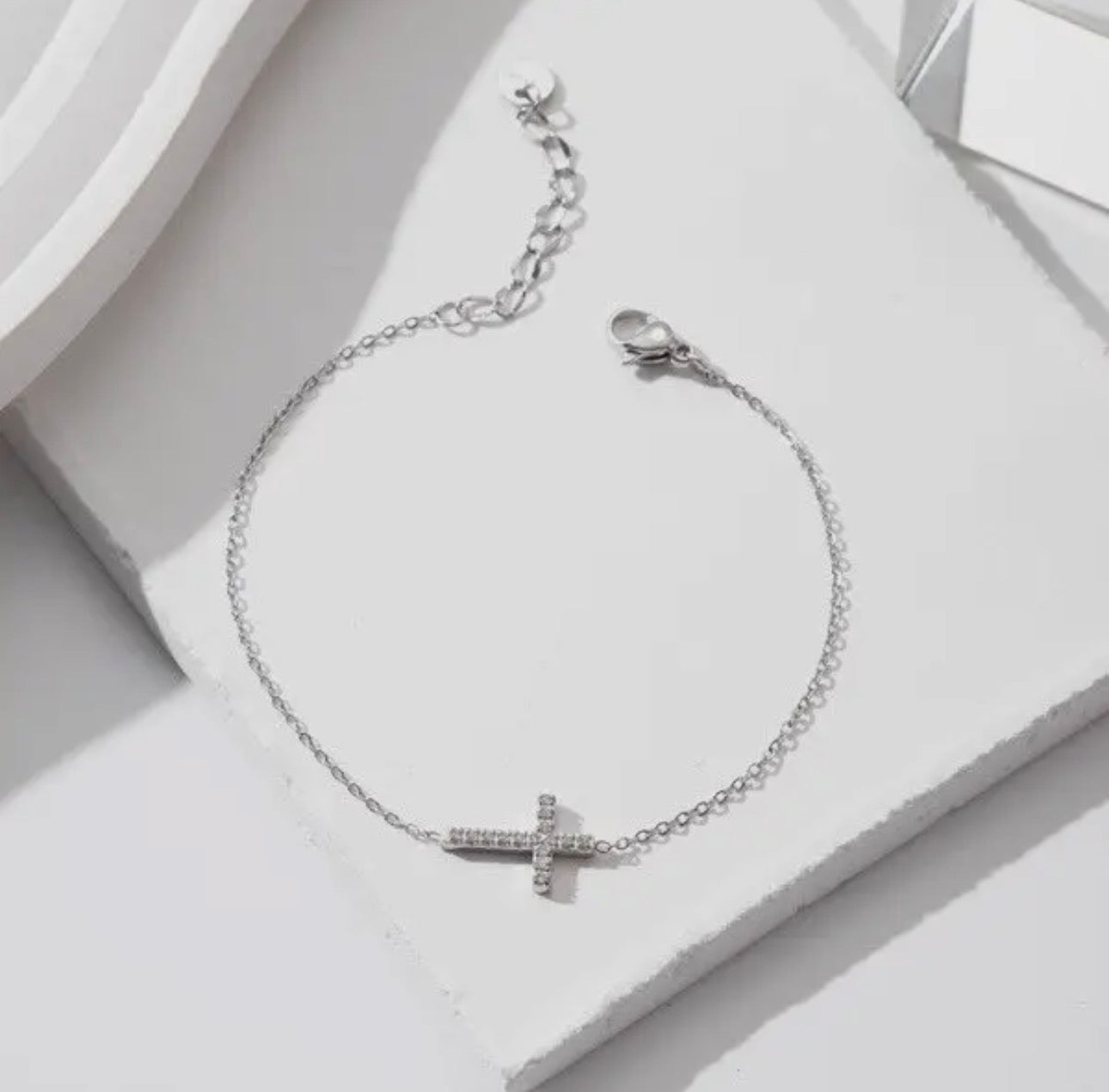 Dainty Cross Bracelet