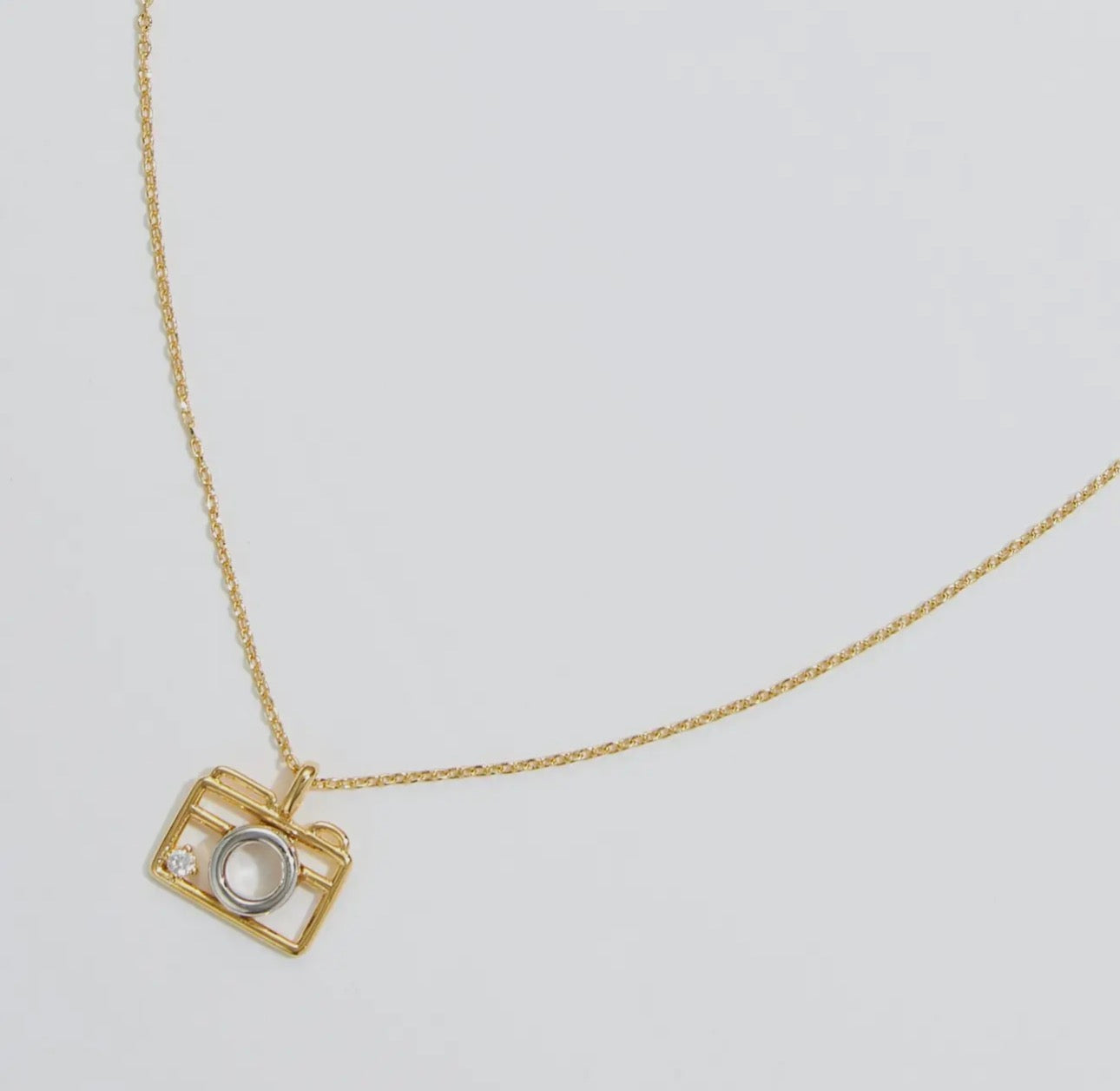Gold Camera Pendant Necklace
