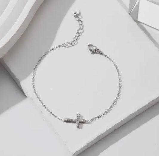 Dainty Cross Bracelet