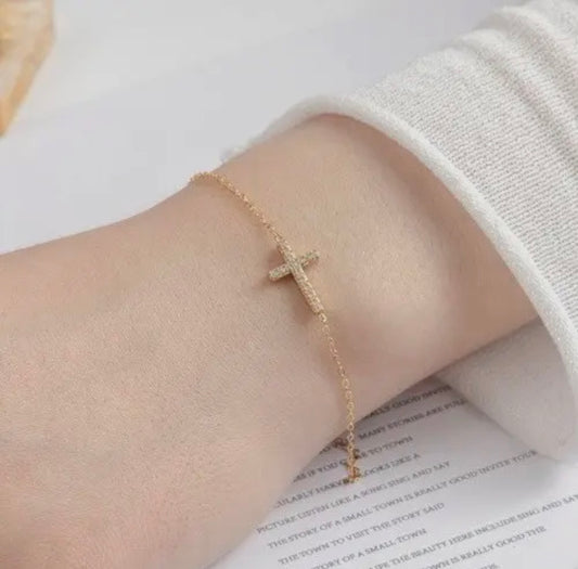 Dainty Cross Bracelet